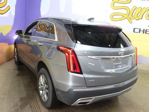 Used 2021 Cadillac XT5 Premium Luxury w/ LPO, Floor Liner Package AWD/4WD image 6