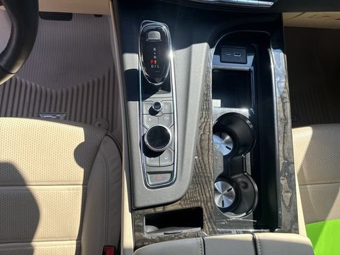 Used 2024 Cadillac Escalade Premium Luxury w/ LPO, Floor Liner Package AWD/4WD image 16