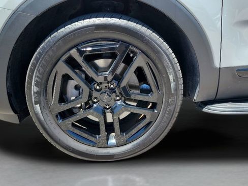 Used 2025 Kia Telluride SX Prestige X-Line AWD/4WD image 27