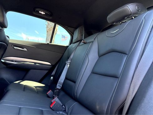 Used 2025 Cadillac XT4 Premium Luxury FWD image 14