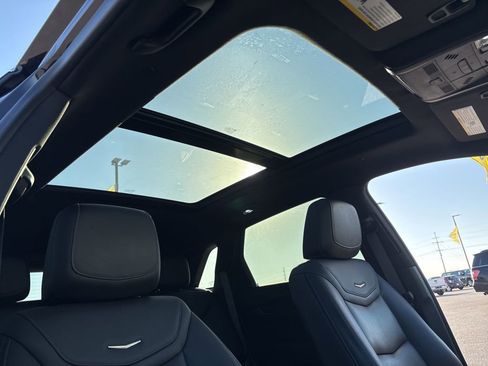 Used 2022 Cadillac XT5 Premium Luxury image 42