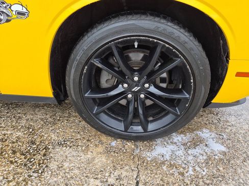 Used 2017 Dodge Challenger SXT Plus RWD image 22