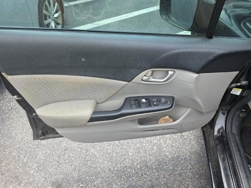Used 2014 Honda Civic LX image 7