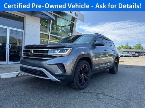 Used 2023 Volkswagen Atlas SE w/ Panoramic Sunroof Package AWD/4WD image 2