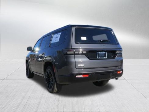 New 2026 Jeep Grand Wagoneer Summit image 5