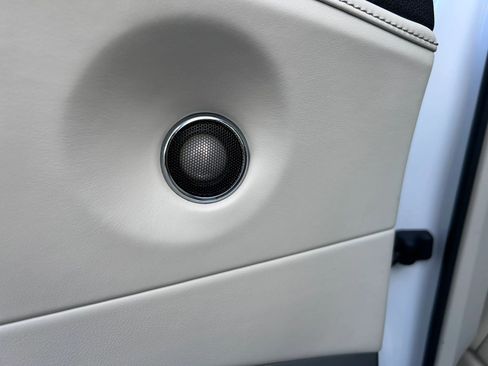 Used 2020 Acura RLX Sport Hybrid w/ Advance Pkg image 36