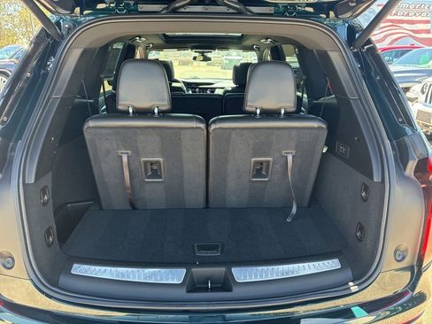 Used 2024 Cadillac XT6 Luxury FWD image 23