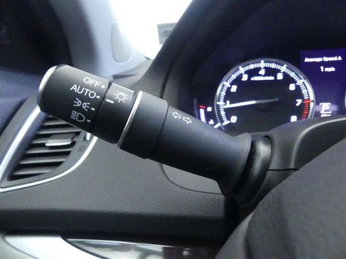 Used 2016 Acura TLX w/ Technology Package image 18