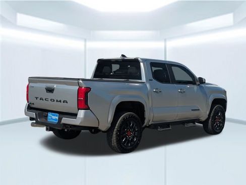 Used 2024 Toyota Tacoma SR5 AWD/4WD image 6
