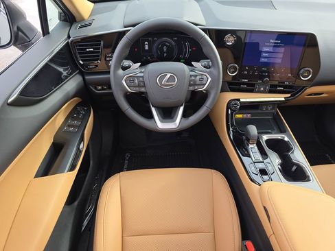 New 2026 Lexus NX 350h FWD image 15