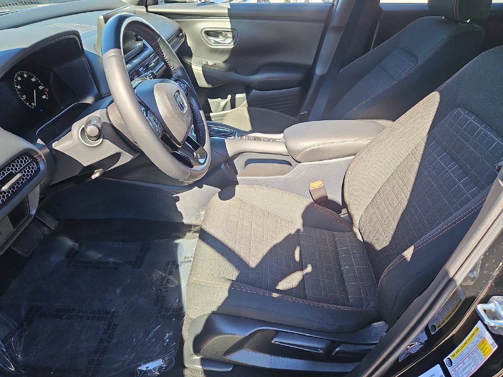 Used 2025 Honda HR-V Sport image 27