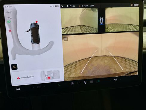 Used 2024 Tesla Model Y Long Range image 21