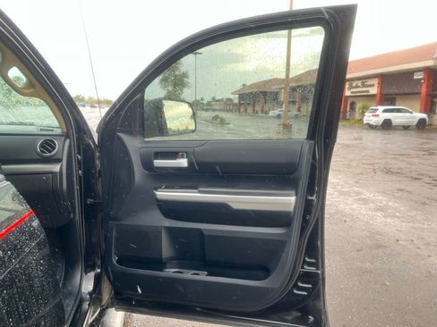 Used 2014 Toyota Tundra SR5 image 19