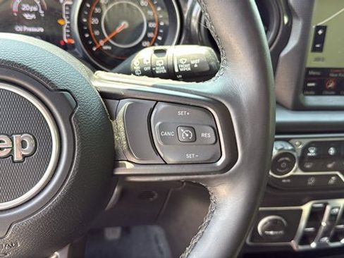 Used 2022 Jeep Wrangler Unlimited Sport AWD/4WD image 16