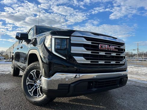 New 2026 GMC Sierra 1500 SLE w/ Preferred Package image 1