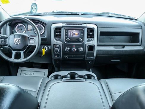 Used 2022 RAM 1500 Tradesman w/ Chrome Appearance Group image 6