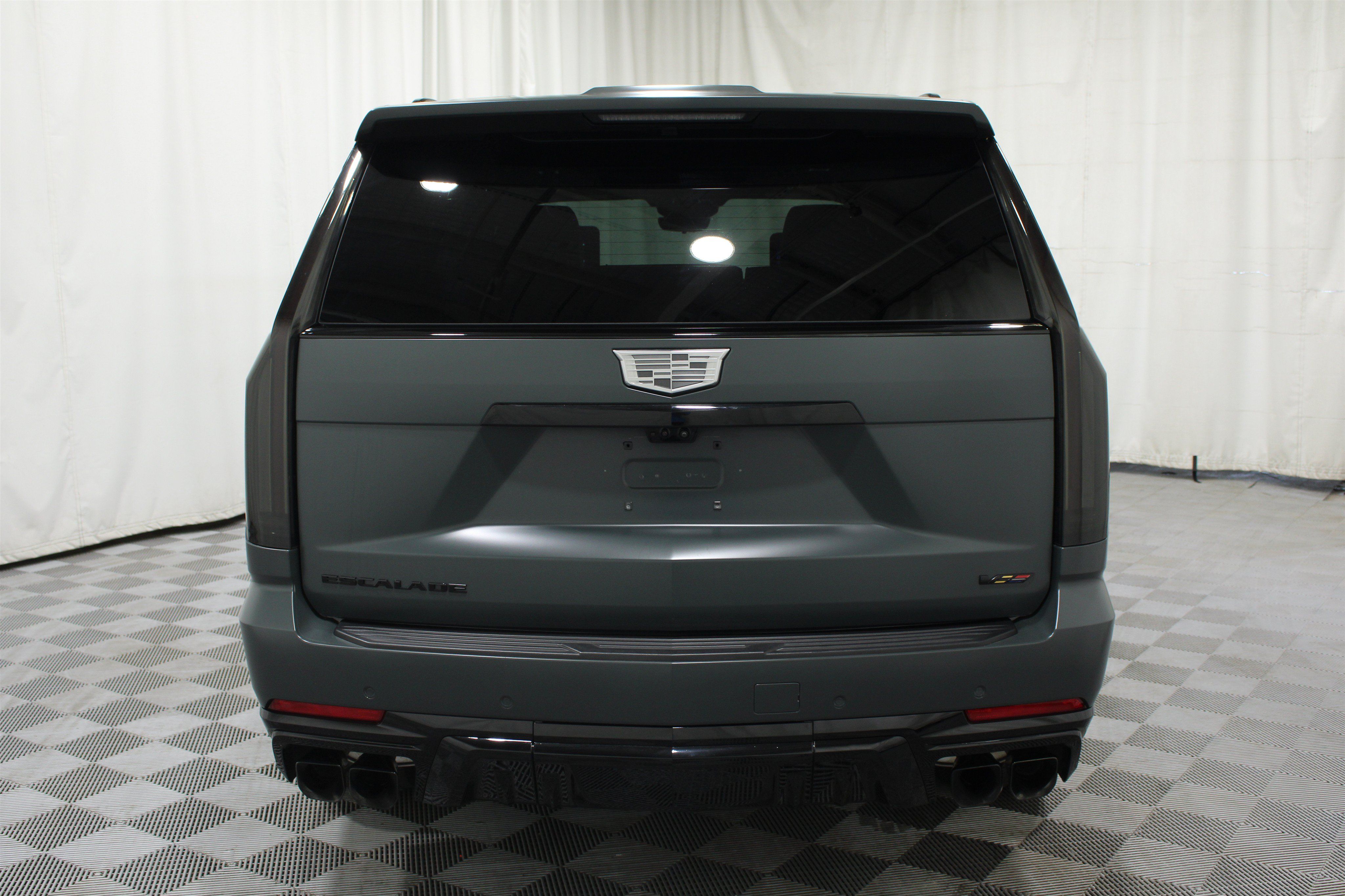 Certified 2025 Cadillac Escalade V AWD/4WD image 36