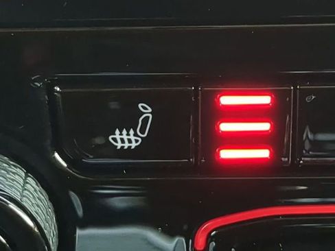 New 2025 Jeep Grand Cherokee Limited w/ Black Appearance Package image 29