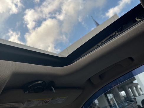 Used 2015 GMC Sierra 2500 Denali w/ Duramax Plus Package image 10