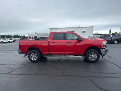 Used 2026 RAM 2500 Big Horn AWD/4WD image 8