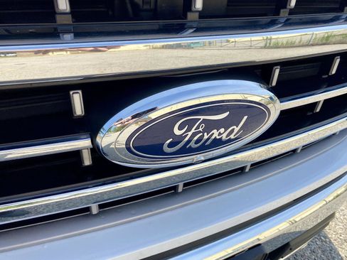 Used 2022 Ford F150 Lariat image 39