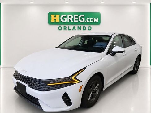 Used 2022 Kia K5 LXS FWD image 4