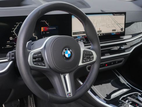 Used 2026 BMW X5 M60i AWD/4WD image 10