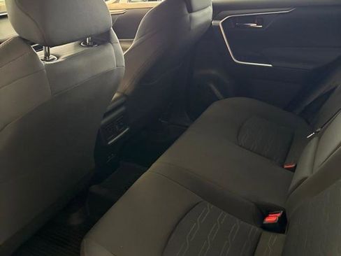 Certified 2023 Toyota RAV4 SE image 5