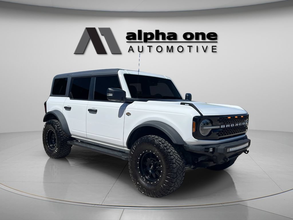 Used 2023 Ford Bronco Wildtrak AWD/4WD image 3