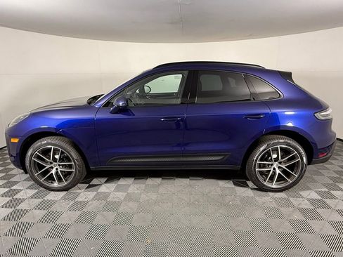 New 2026 Porsche Macan image 2