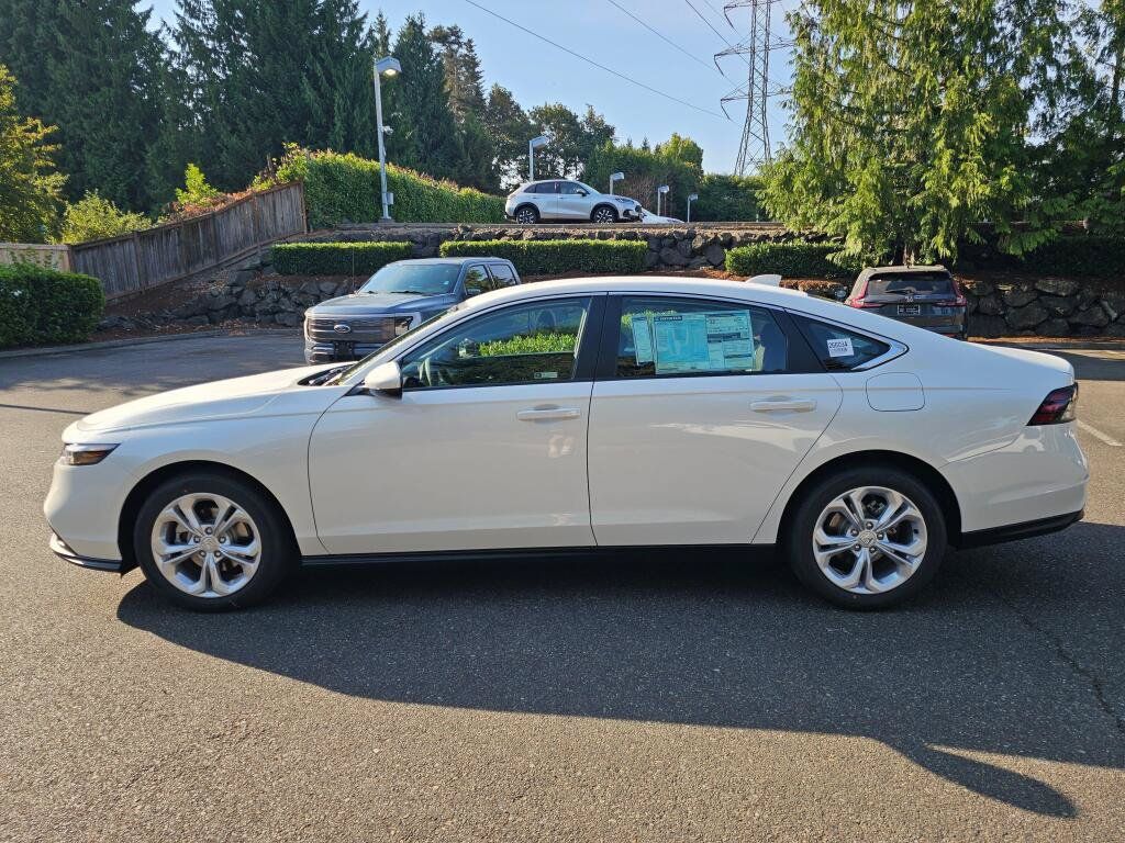 New 2026 Honda Accord LX image 4