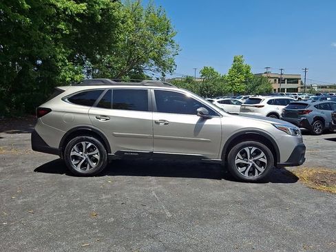 Used 2020 Subaru Outback Limited w/ Popular Package #2 AWD/4WD image 10