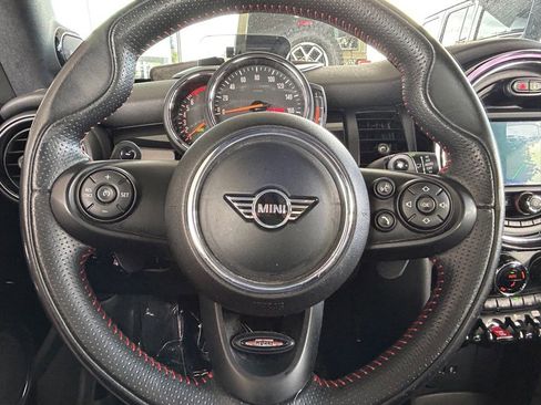 Used 2020 MINI Cooper S image 24