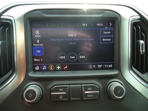 Used 2022 Chevrolet Silverado 1500 LT Trail Boss w/ LT Trail Boss Premium Package AWD/4WD image 30