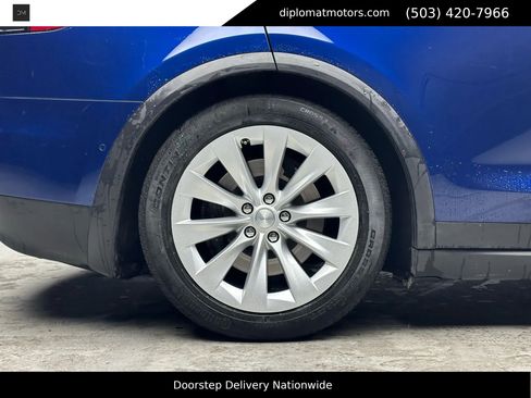 Used 2016 Tesla Model X 90D image 41