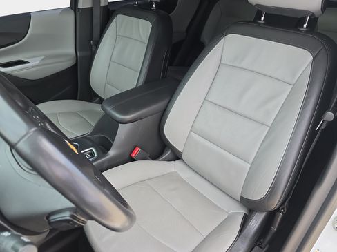 Used 2020 Chevrolet Equinox Premier FWD image 13