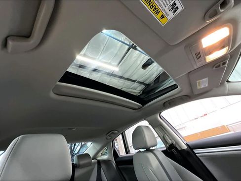 Used 2016 Honda Civic EX image 25