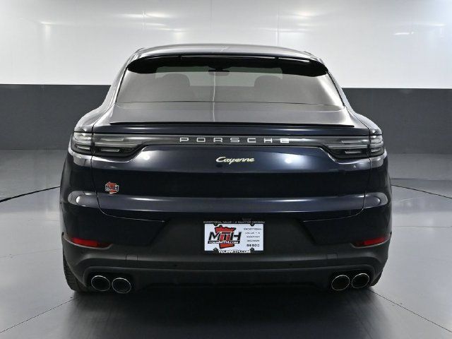 Used 2022 Porsche Cayenne E-Hybrid Coupe AWD/4WD image 4