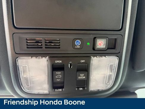Used 2021 Honda Passport Touring image 34