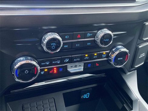 Used 2026 Ford F450 Lariat w/ Chrome Package image 26