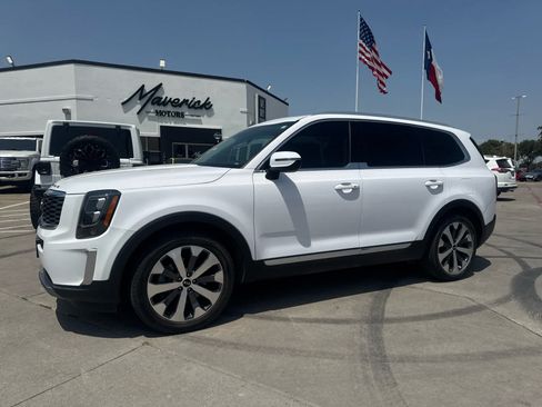 Used 2021 Kia Telluride EX w/ EX Premium Package FWD image 1
