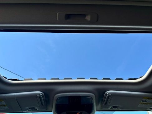 Used 2018 Subaru Crosstrek 2.0i Premium w/ Moonroof Package image 29