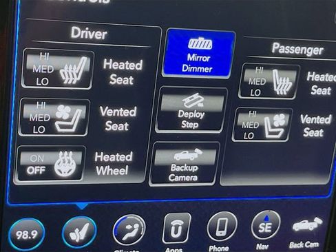 Used 2019 RAM 1500 Limited AWD/4WD image 22