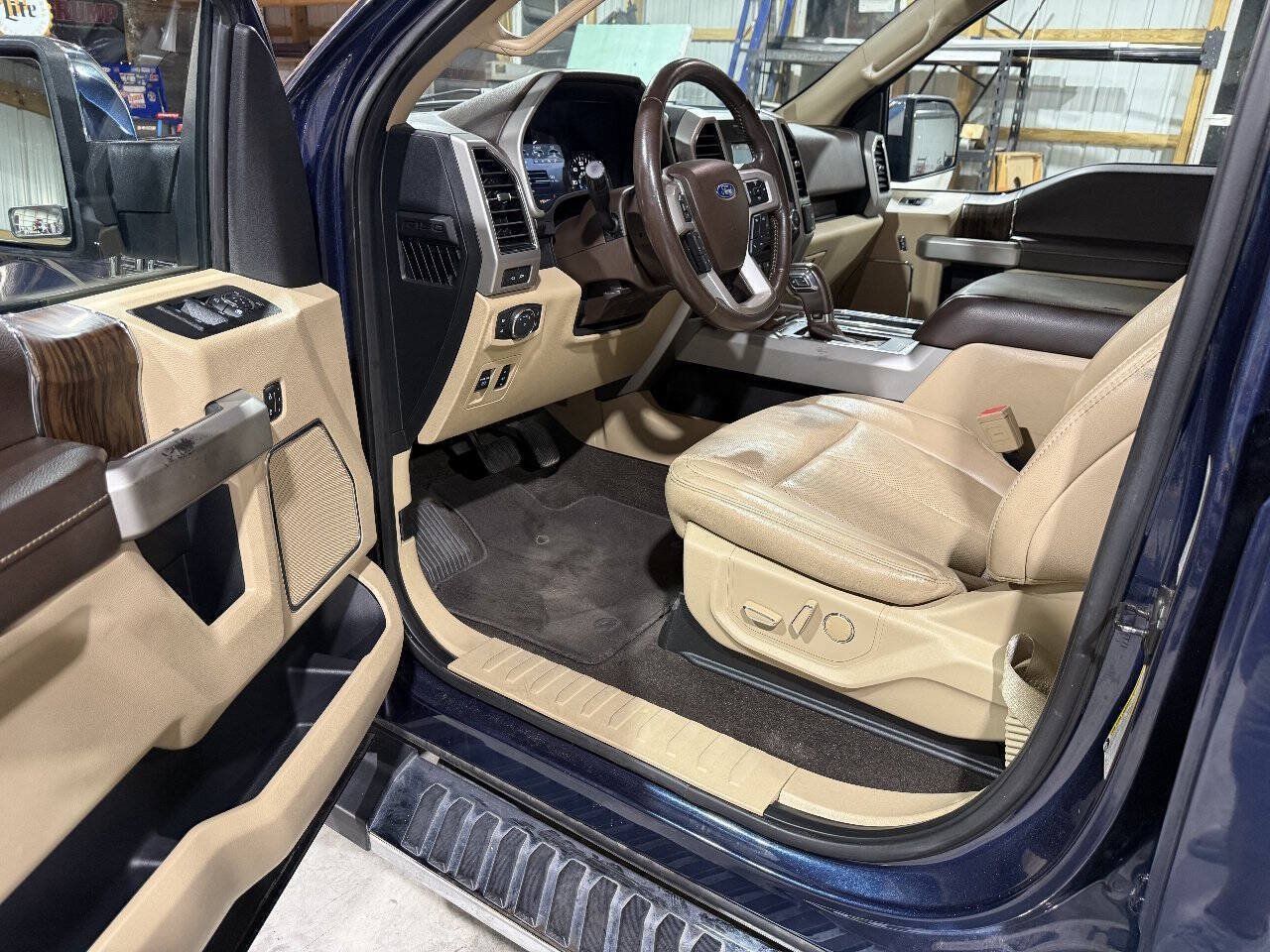 Used 2018 Ford F150 Lariat AWD/4WD image 5