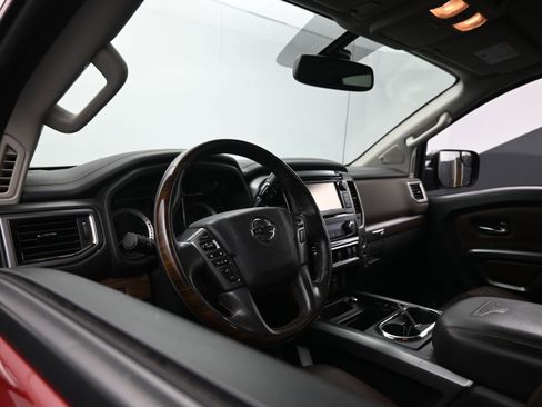 Used 2017 Nissan Titan Platinum Reserve image 17