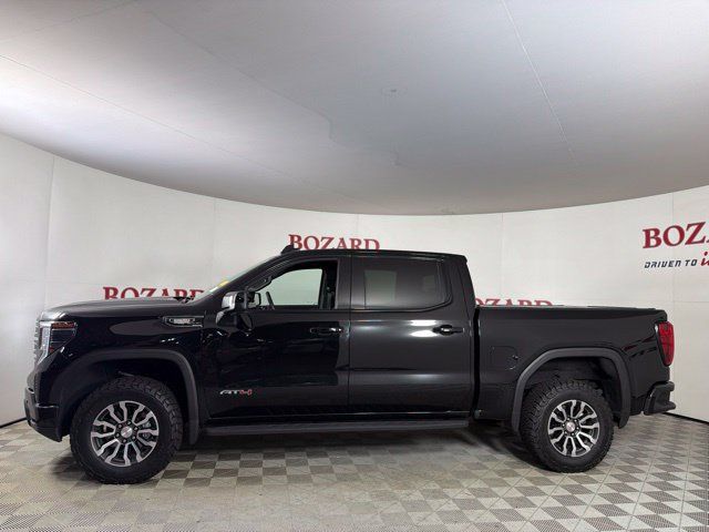 Used 2023 GMC Sierra 1500 AT4 w/ Technology Package AWD/4WD image 8