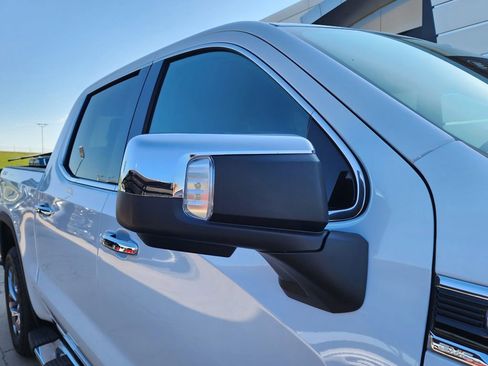 New 2026 GMC Sierra 1500 SLT w/ SLT Premium Plus Package AWD/4WD image 12