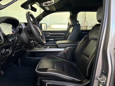 Used 2025 RAM 1500 Laramie w/ Sport Appearance Package image 12