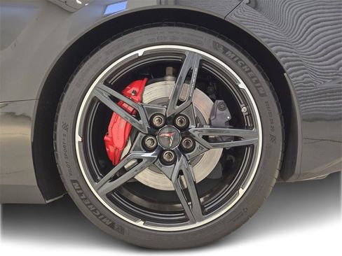 Used 2020 Chevrolet Corvette Stingray Premium Cpe w/ 3LT Preferred Equipment Group image 15