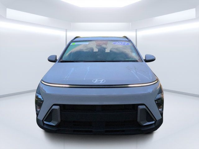 Used 2024 Hyundai Kona SEL FWD image 8